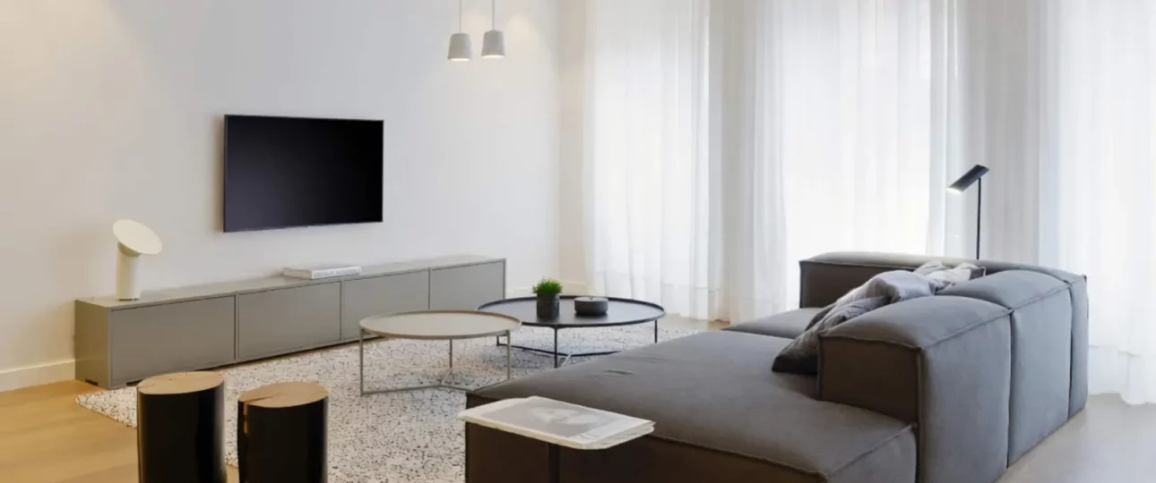 Appartement Pomme à Toulouse – salon contemporain avec canapé d'angle